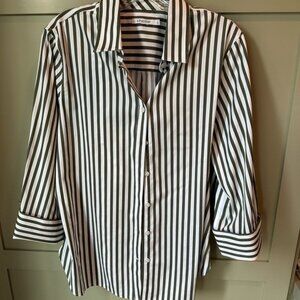 NWOT Chico's Green & White Casual Button Down Shirt, Sz2 (M, 12-14)